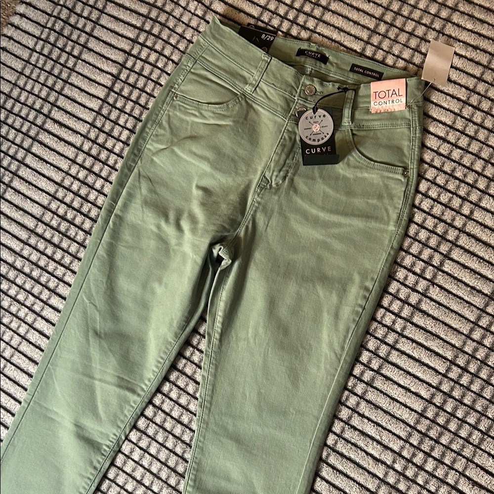 New Women's Curve Appeal Super High Rise Ankle Pants (8) - Picture 2 of 9